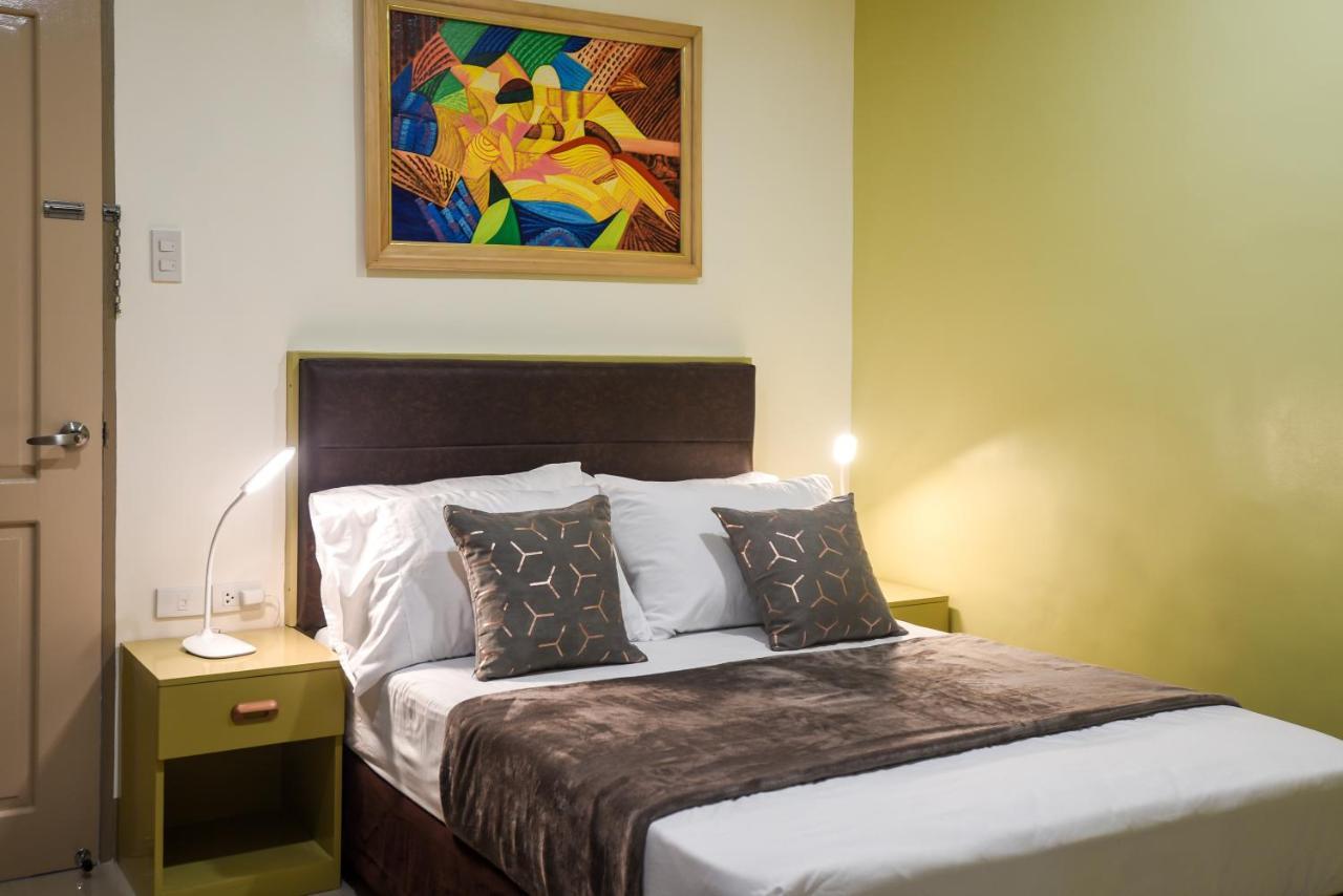 Ett Hometel Kalibo Ngoại thất bức ảnh