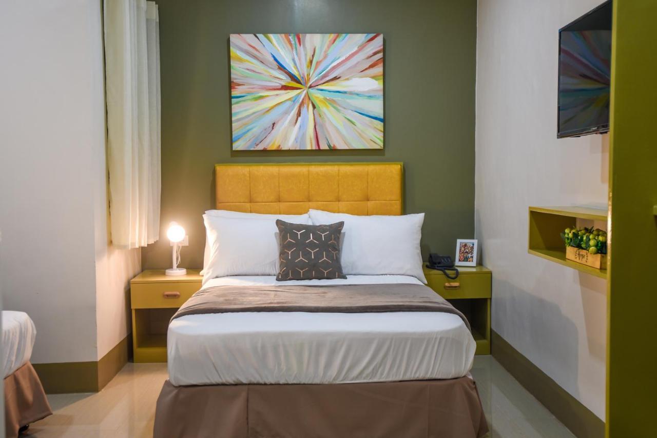 Ett Hometel Kalibo Ngoại thất bức ảnh