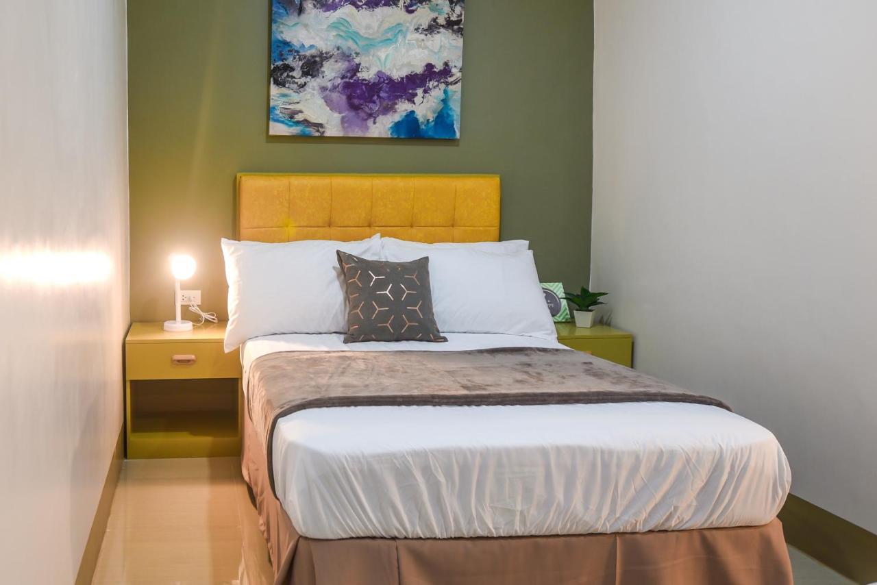 Ett Hometel Kalibo Ngoại thất bức ảnh