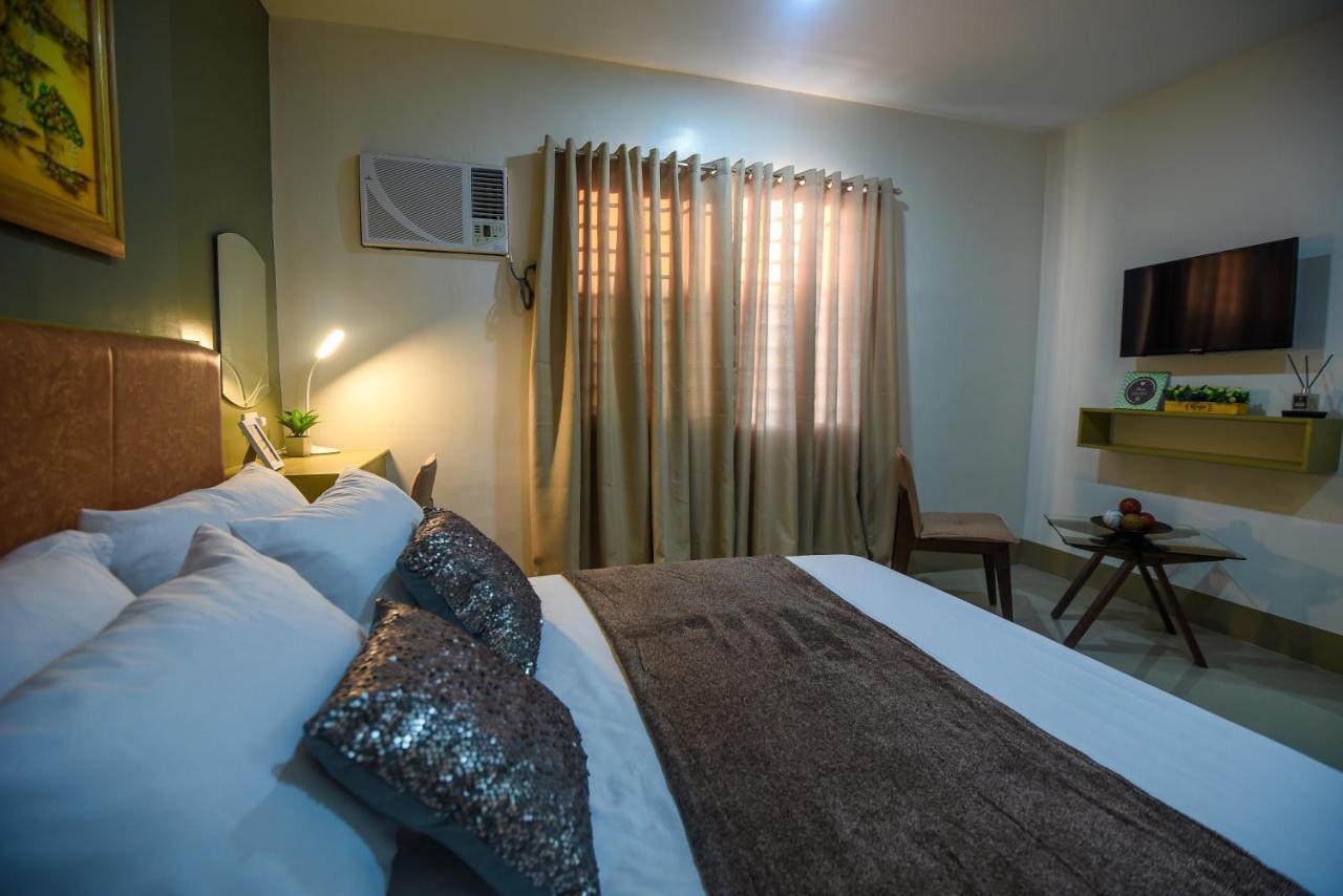 Ett Hometel Kalibo Ngoại thất bức ảnh